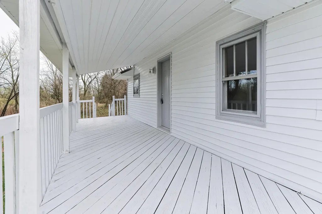 1582 Bakertown Road Bertrand Township MI 49107