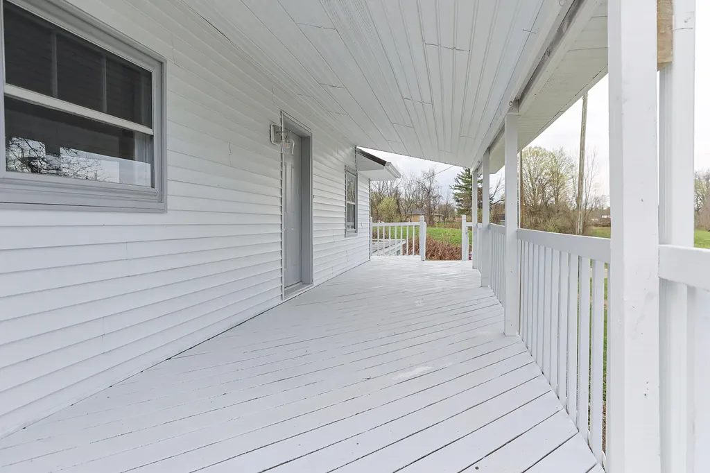 1582 Bakertown Road Bertrand Township MI 49107