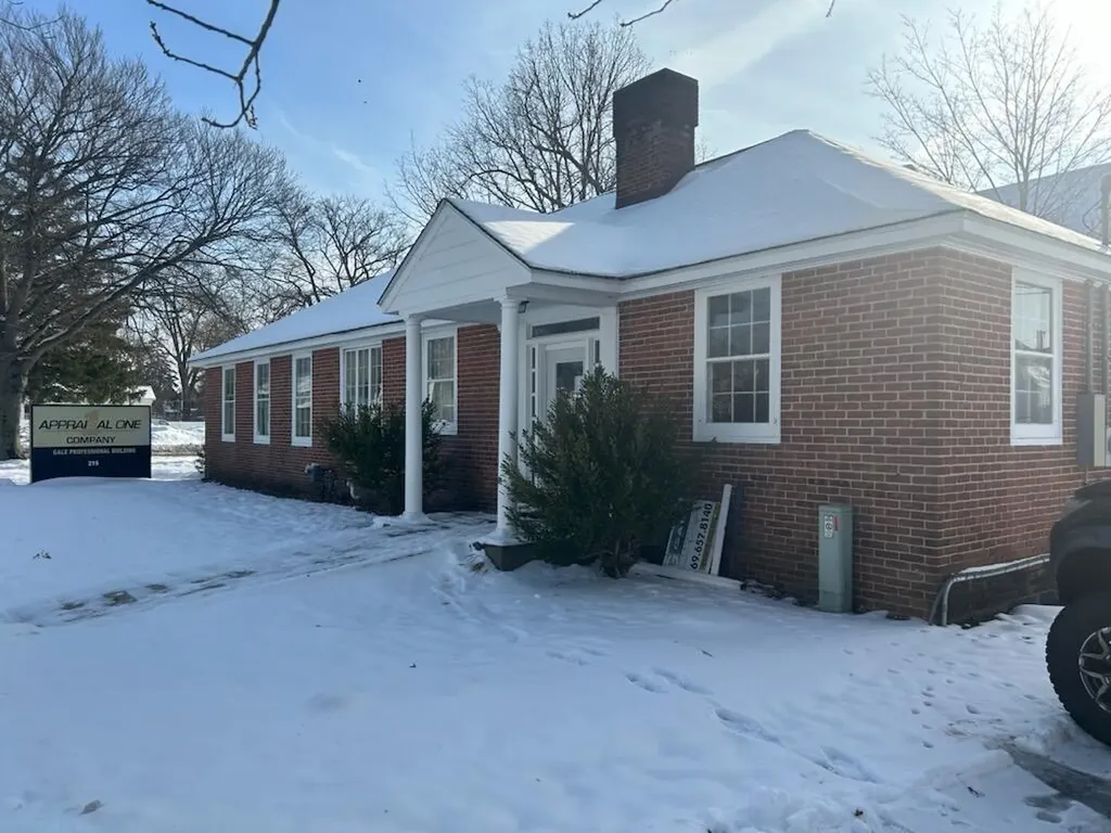 215 N Kalamazoo Street Paw Paw Village MI 49079