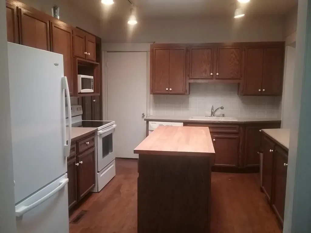 313 Main Street St. Joseph City MI 49085