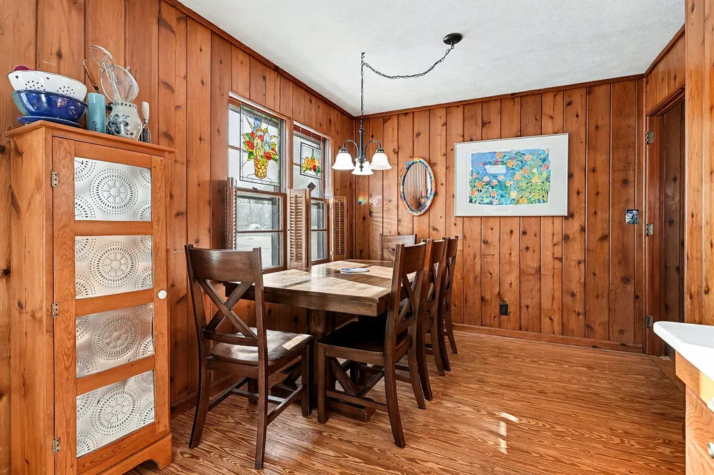 61100 Quinnesec Road Penn Township MI 49031
