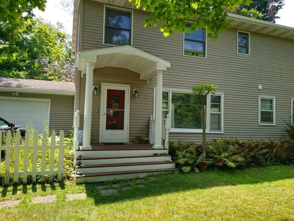61100 Quinnesec Road Penn Township MI 49031