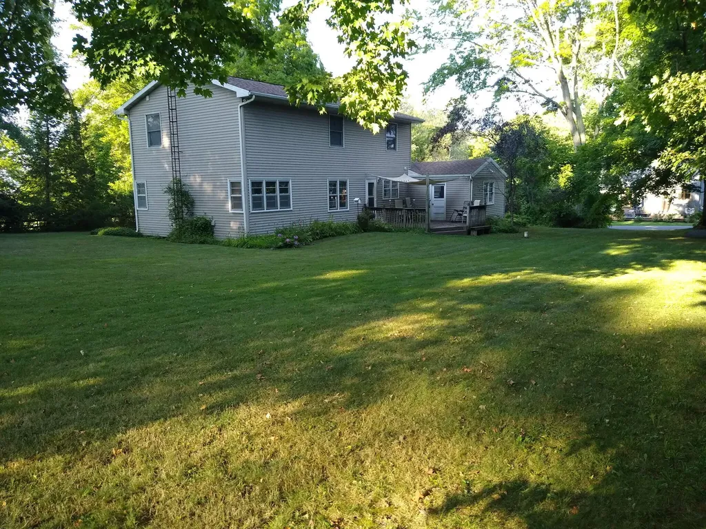 61100 Quinnesec Road Penn Township MI 49031