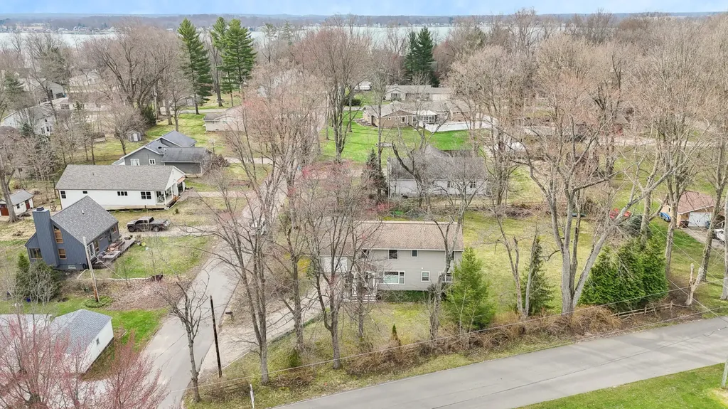61100 Quinnesec Road Penn Township MI 49031