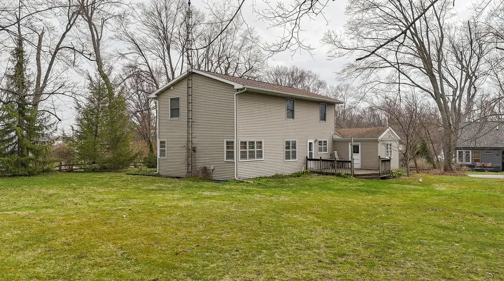 61100 Quinnesec Road Penn Township MI 49031