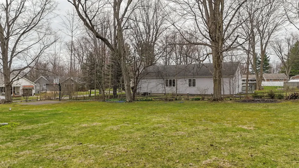 61100 Quinnesec Road Penn Township MI 49031