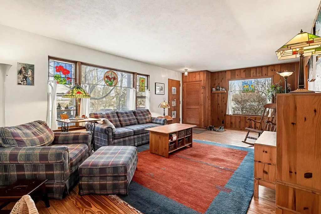 61100 Quinnesec Road Penn Township MI 49031