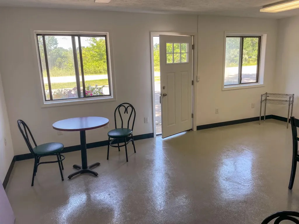 50463 M152 Silver Creek Township MI 49047