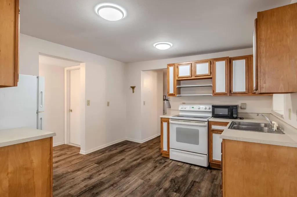 5935 Sawyer Road Chikaming Township MI 49125