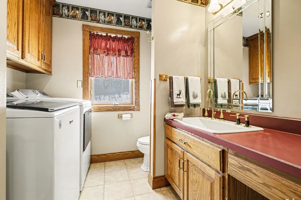 65650 Dailey Road Jefferson Township MI 49112