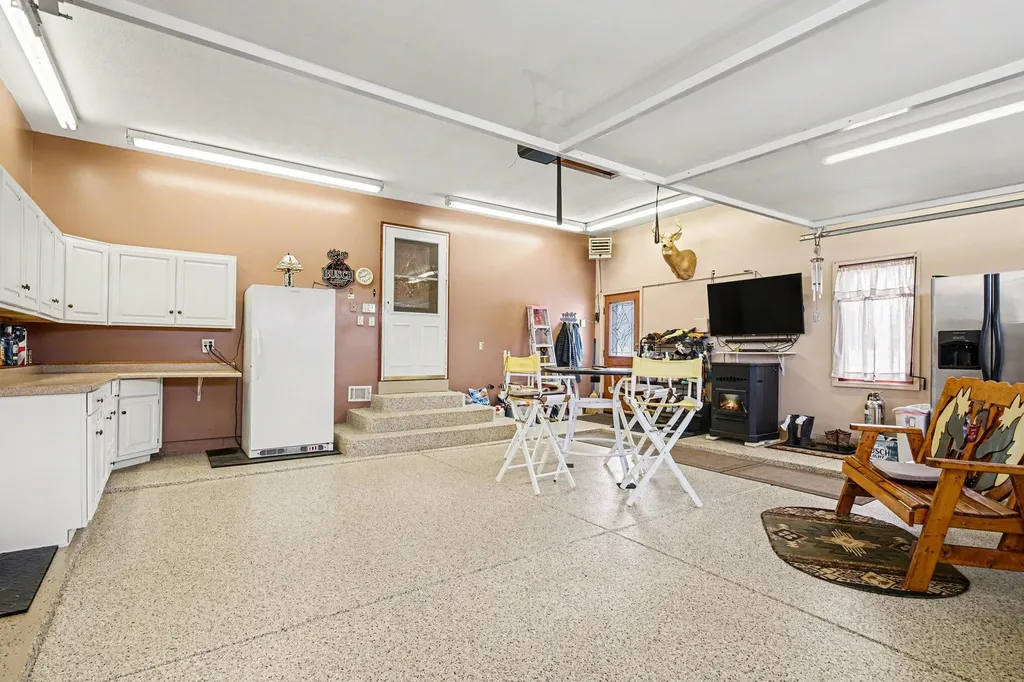 65650 Dailey Road Jefferson Township MI 49112