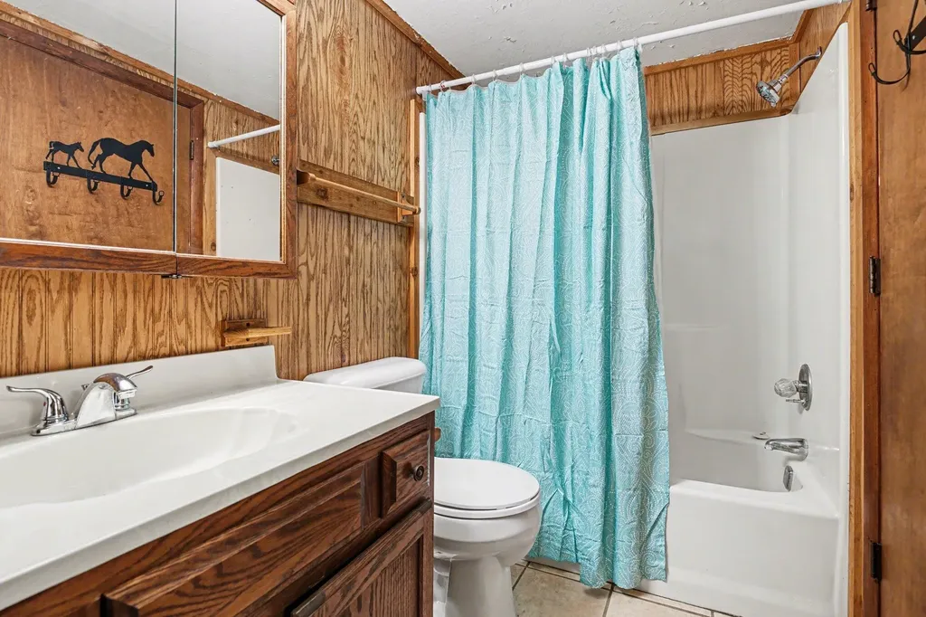 65650 Dailey Road Jefferson Township MI 49112