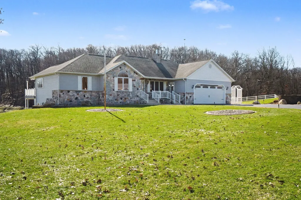 65650 Dailey Road Jefferson Township MI 49112