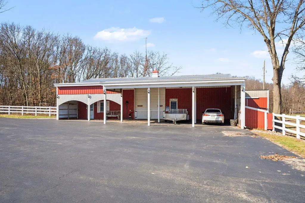 65650 Dailey Road Jefferson Township MI 49112