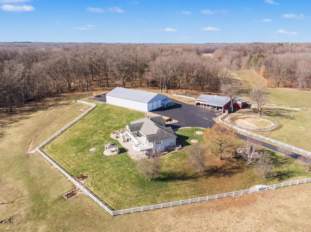 65650 Dailey Road Jefferson Township MI 49112