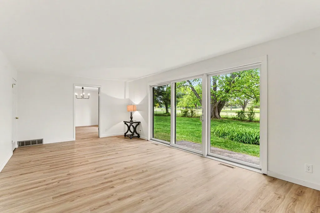 16172 Brookwood Drive Buchanan Township MI 49107