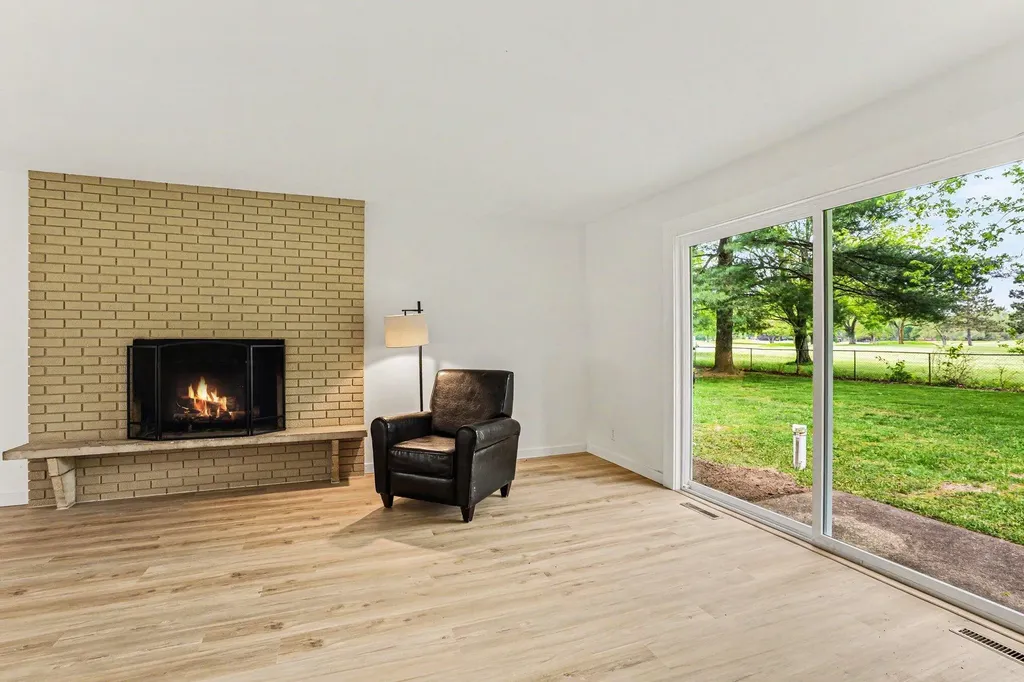 16172 Brookwood Drive Buchanan Township MI 49107