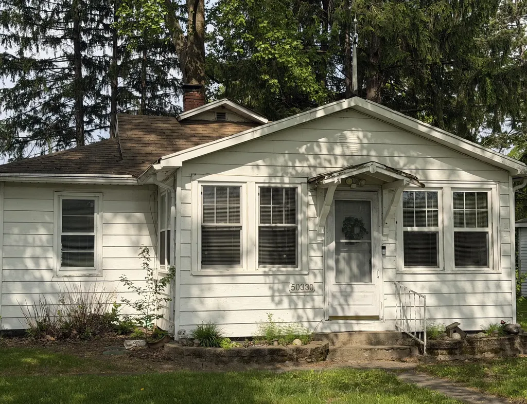 50330 Eastside Drive Silver Creek Township MI 49047