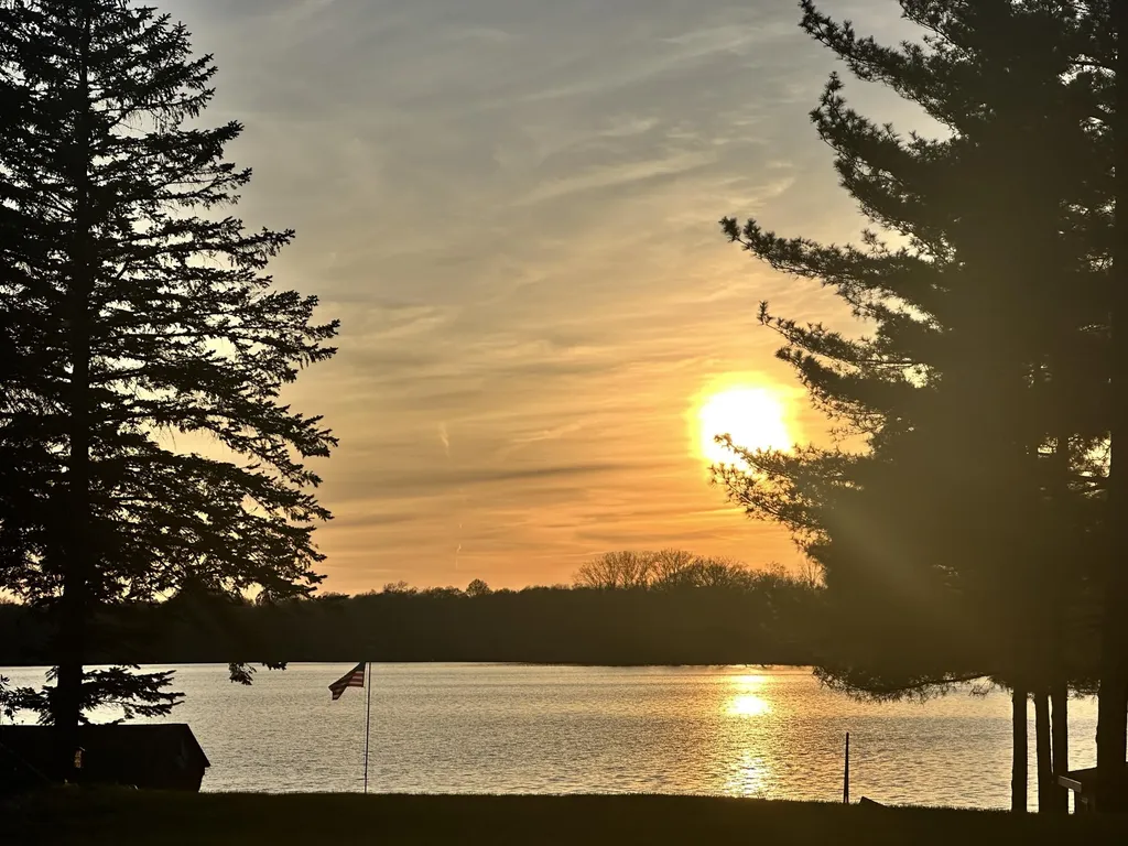 50330 Eastside Drive Silver Creek Township MI 49047