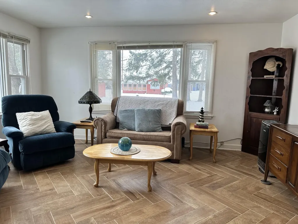 50330 Eastside Drive Silver Creek Township MI 49047