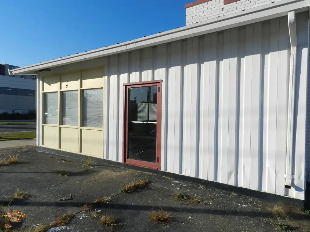 287 E Main Street Benton Harbor City MI 49022