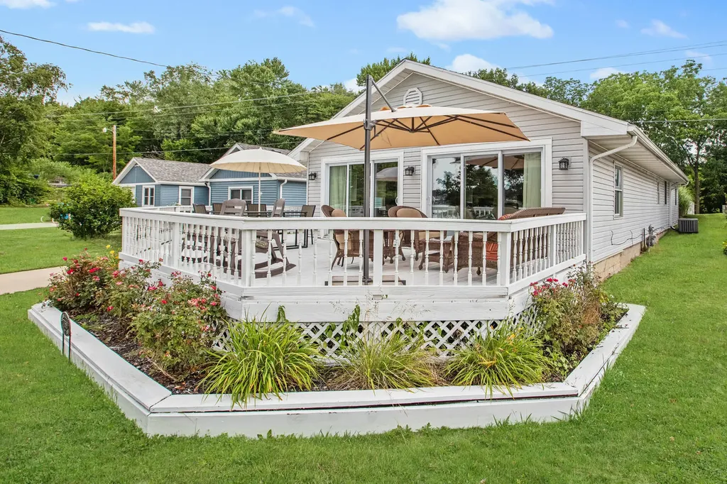70619 Sunset Boulevard Porter Township MI 49130
