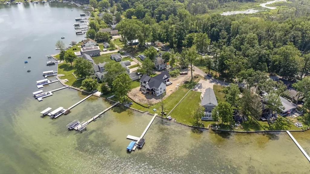62560 Gilmore Avenue Keeler Township MI 49047