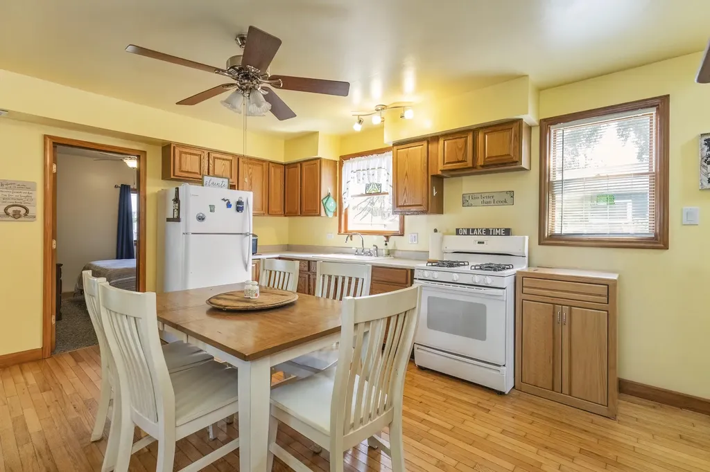 62560 Gilmore Avenue Keeler Township MI 49047