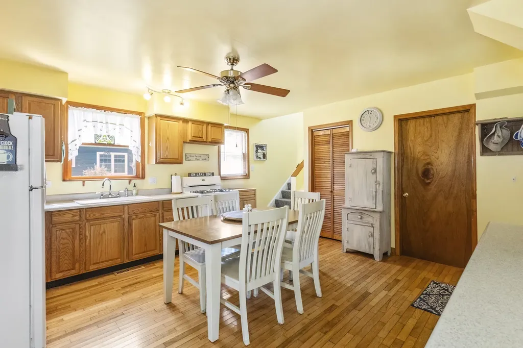 62560 Gilmore Avenue Keeler Township MI 49047