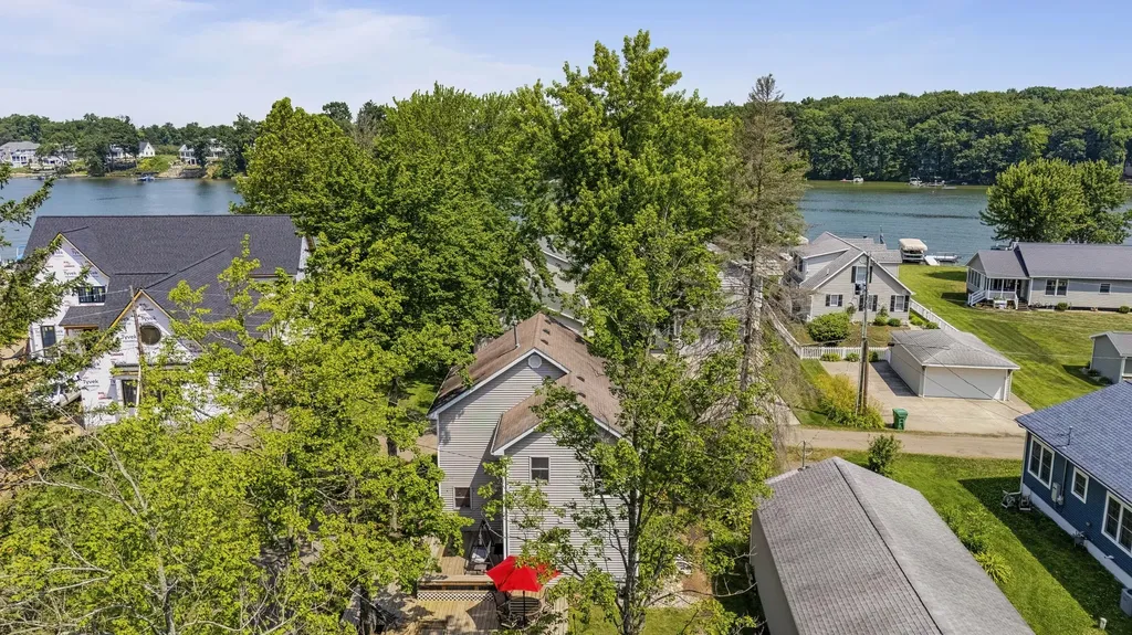 62560 Gilmore Avenue Keeler Township MI 49047