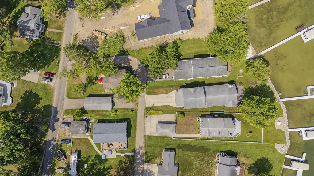 62560 Gilmore Avenue Keeler Township MI 49047