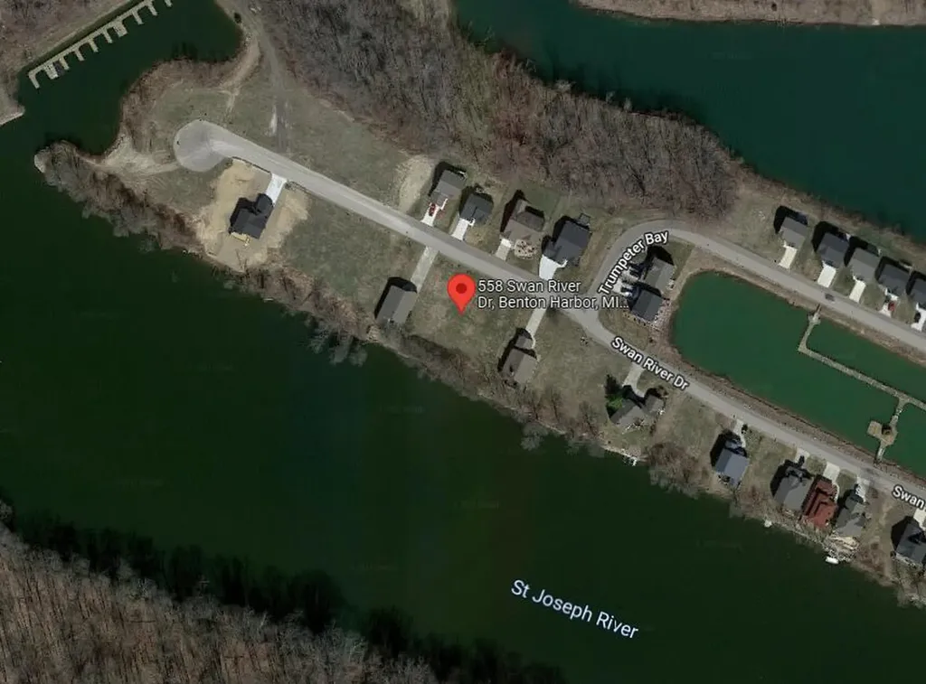 558 Swan River Drive Benton Charter Township MI 49022