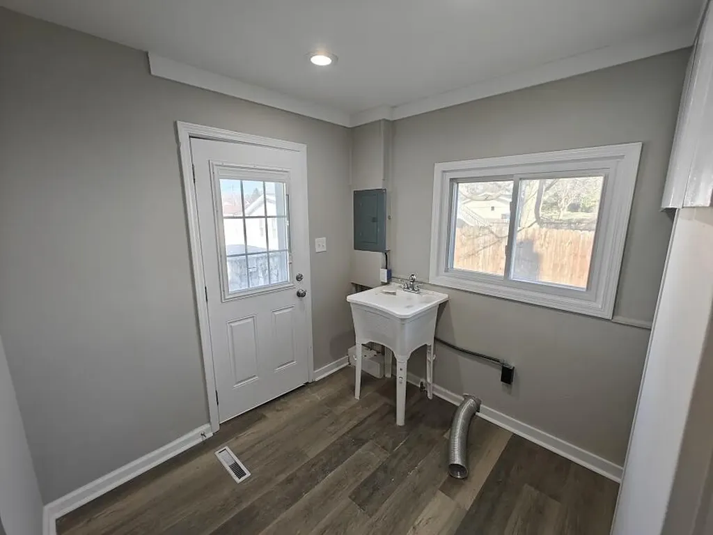 6627 E Berrien Street Eau Claire Village MI 49111