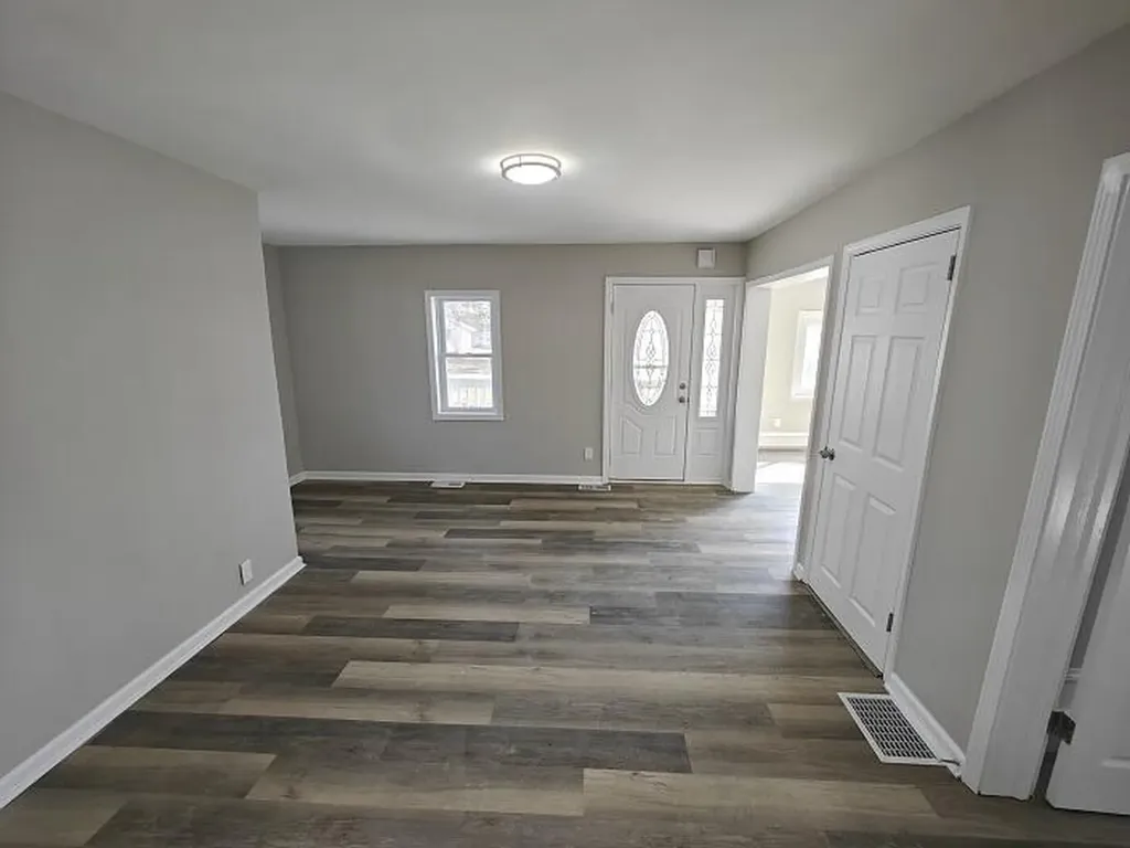 6627 E Berrien Street Eau Claire Village MI 49111