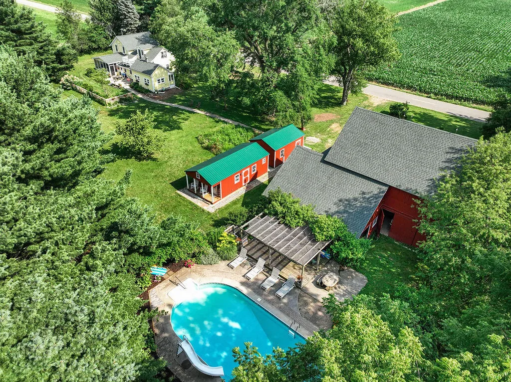 6475 Olive Branch Road Bertrand Township MI 49113