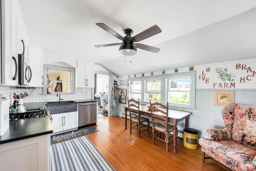 6475 Olive Branch Road Bertrand Township MI 49113