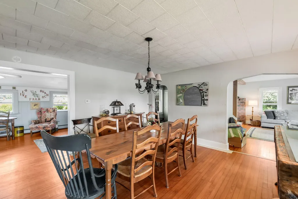 6475 Olive Branch Road Bertrand Township MI 49113