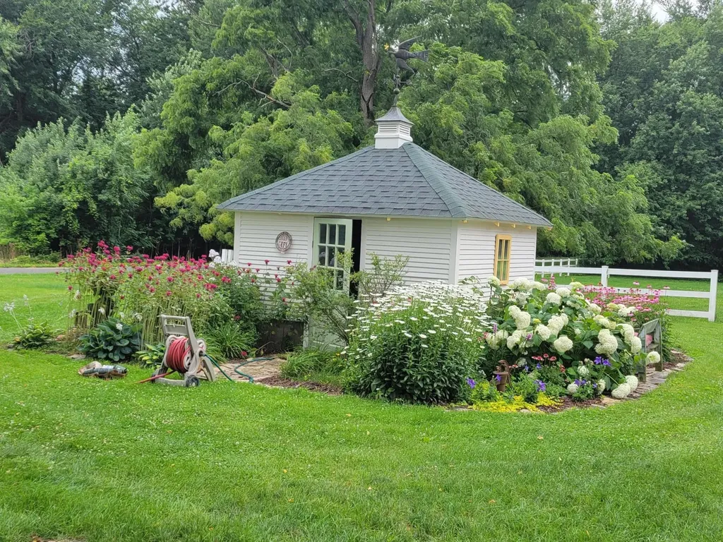 6475 Olive Branch Road Bertrand Township MI 49113