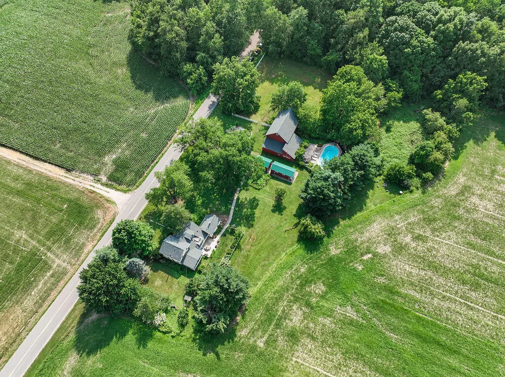 6475 Olive Branch Road Bertrand Township MI 49113