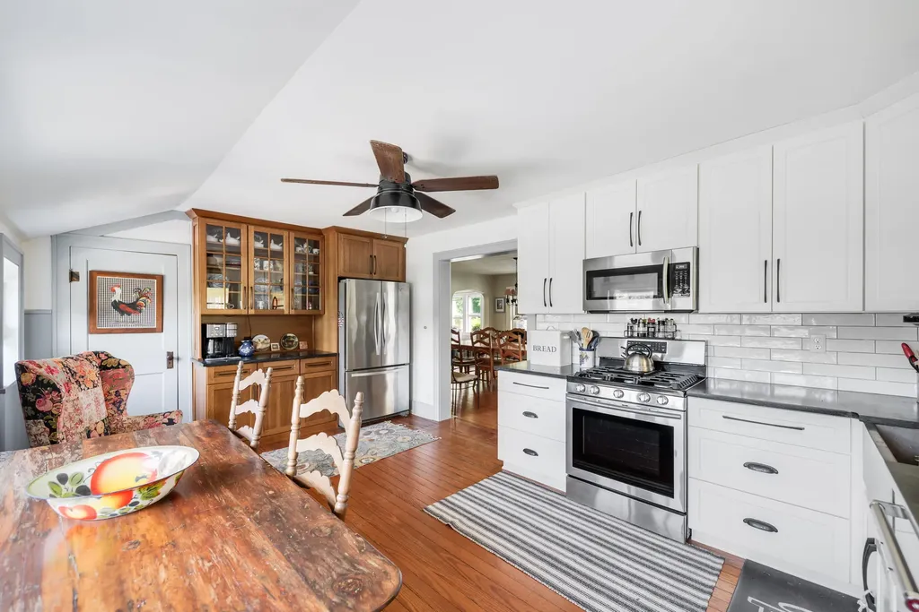 6475 Olive Branch Road Bertrand Township MI 49113