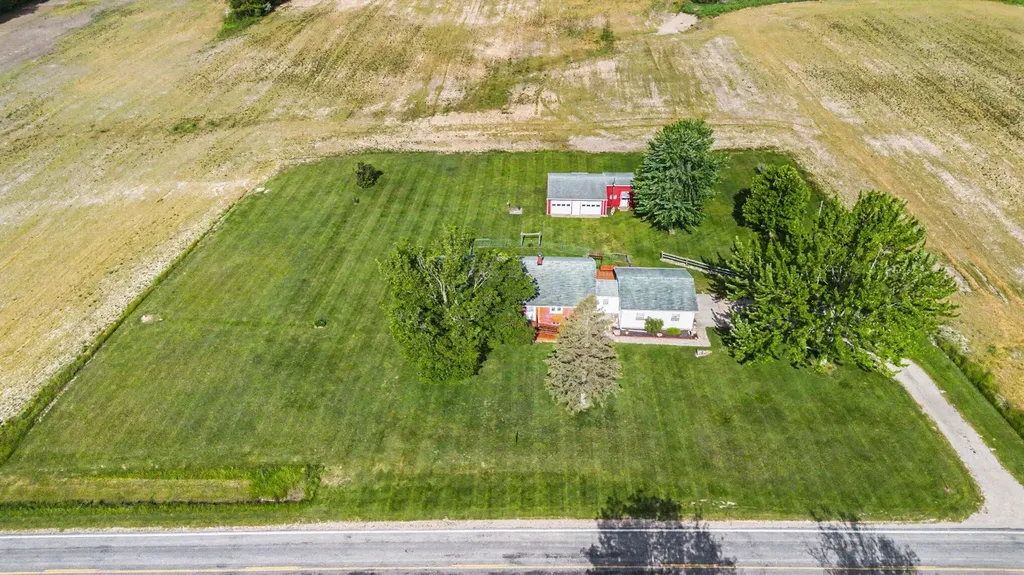 5494 Old Pipestone Road Pipestone Township MI 49111