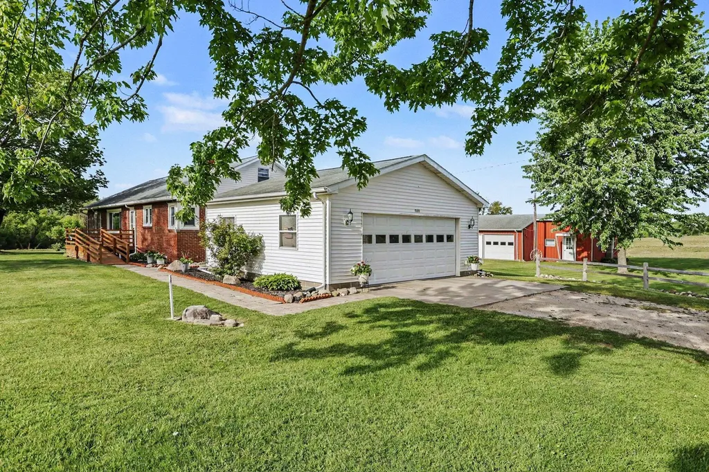5494 Old Pipestone Road Pipestone Township MI 49111