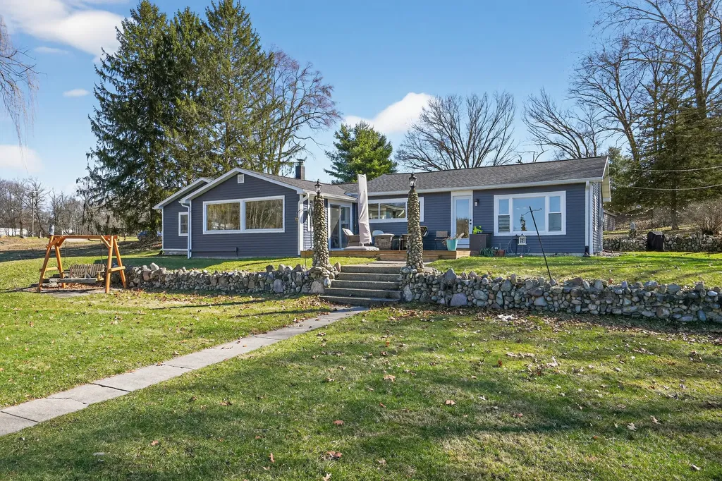 30994 Us-12 Fawn River Township MI 49091