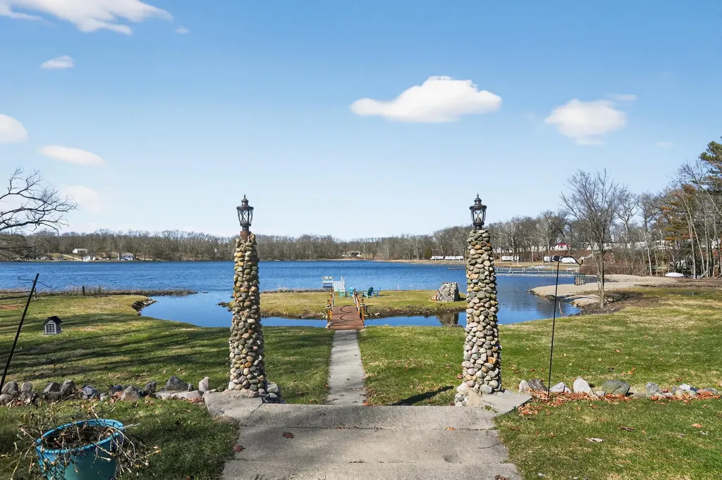 30994 Us-12 Fawn River Township MI 49091