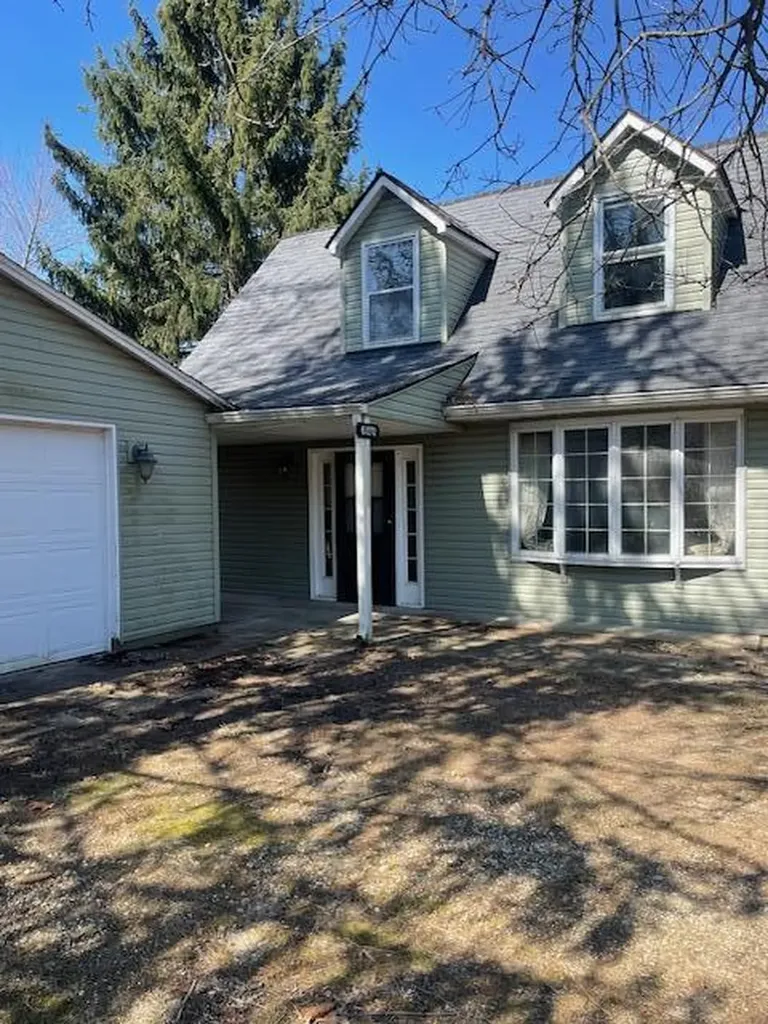 61272 Lewis Lake Road Newberg Township MI 49095