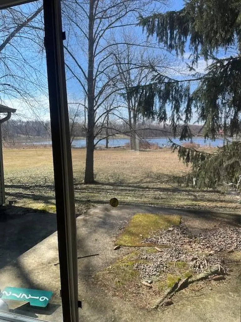 61272 Lewis Lake Road Newberg Township MI 49095