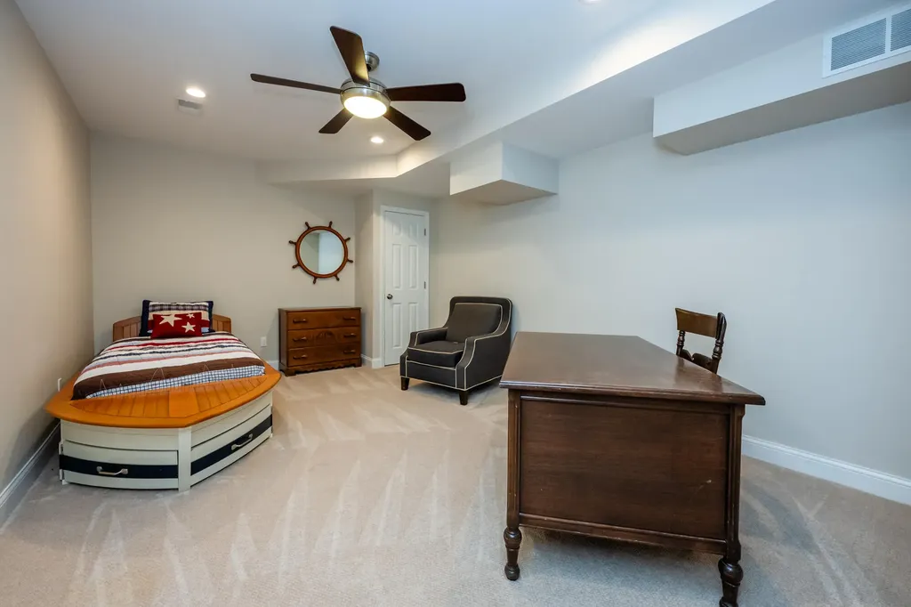 3040 Dunes Valley Path Lincoln Charter Township MI 49127