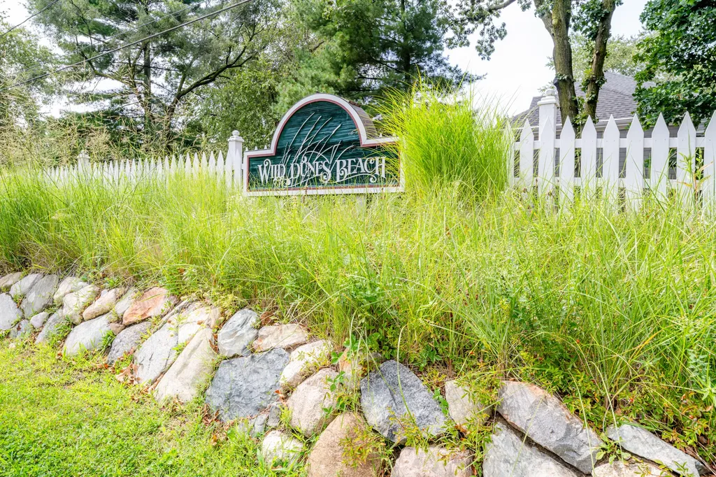 3040 Dunes Valley Path Lincoln Charter Township MI 49127