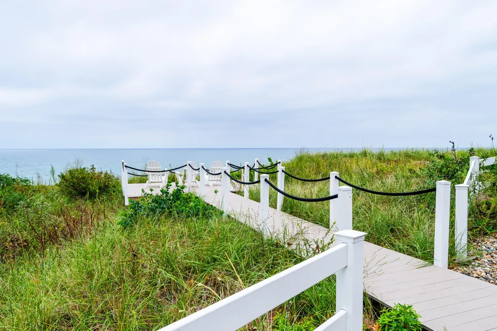 3040 Dunes Valley Path Lincoln Charter Township MI 49127