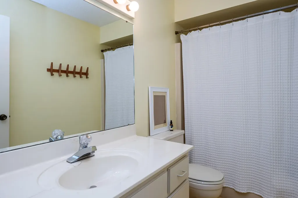 5251 Paw Paw Lake Road Coloma Charter Township MI 49038